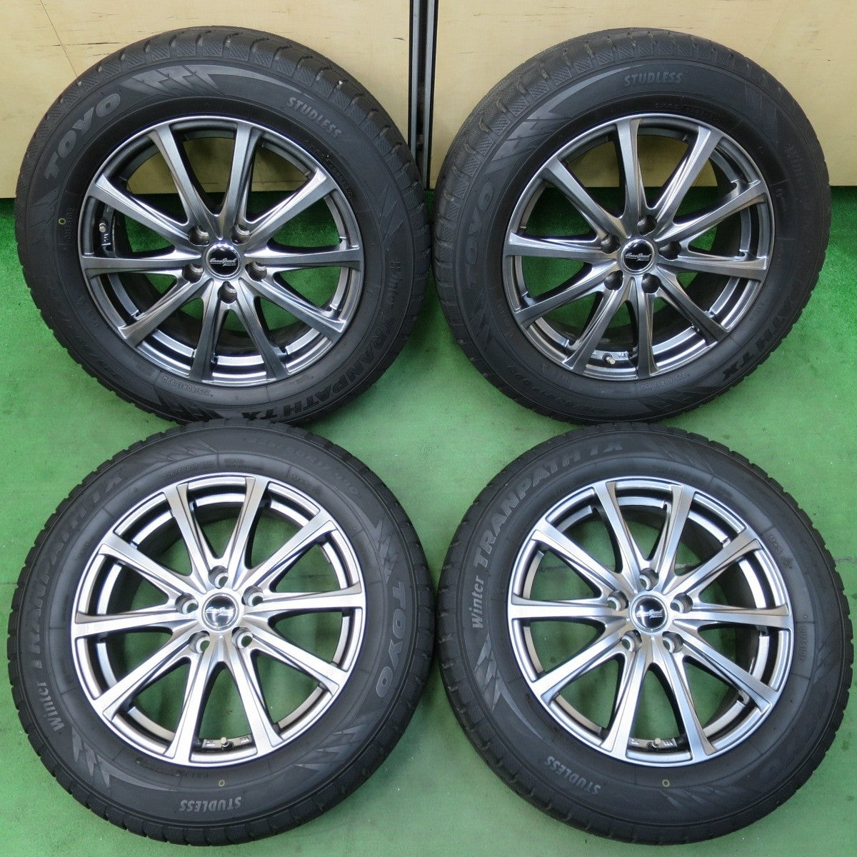 キレイ★スタッドレス 225/60R17 トーヨー ウインター トランパス TX EuroSpeed MANARAY SPORT PCD114.3/5H★5022104イス