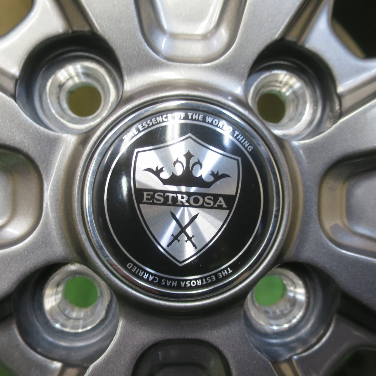 バリ溝！25年！キレイ！9.5分★スタッドレス 155/65R14 ブリヂストン ブリザック VRX2 ESTROSA EST-8S エステローザ 14インチ PCD100/4H★6053011イス