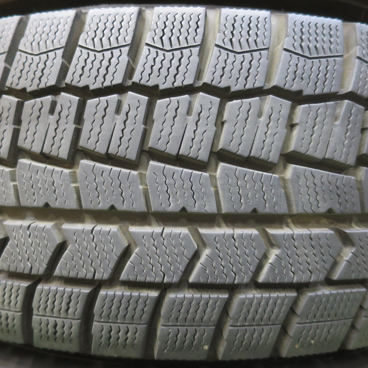 バリ溝！23年！キレイ！9分★スタッドレス 195/65R15 ダンロップ ウインターマックス WM02 Ti WHEELS 社外 アルミ 15インチ PCD114.3/5H★6052606イス