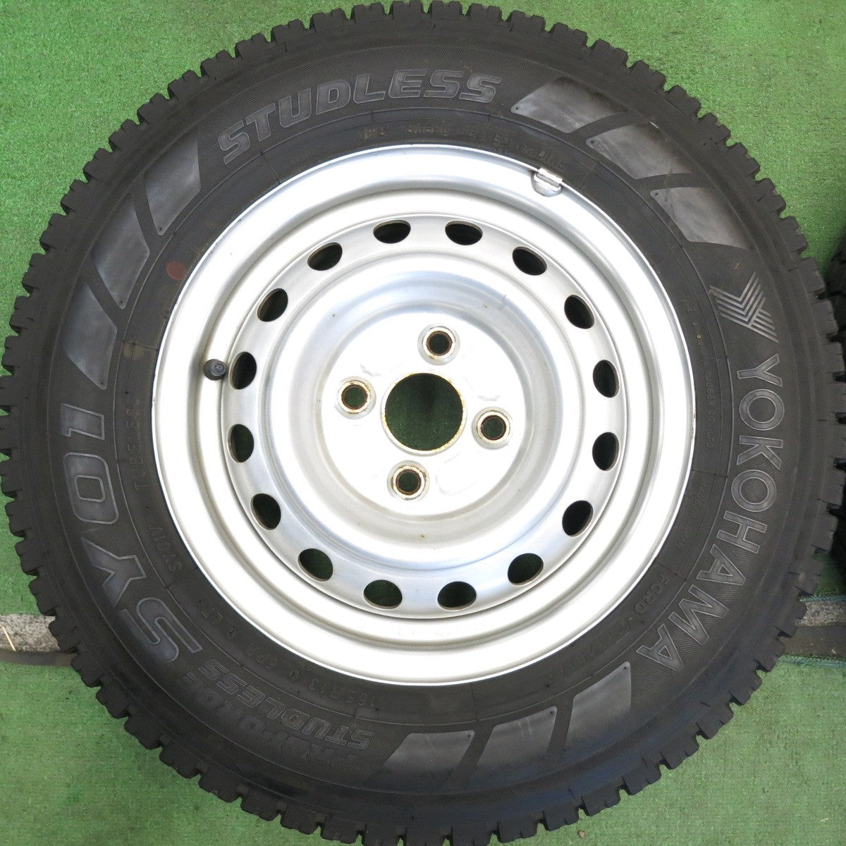 バリ溝！キレイ！9.5分◎スタッドレス 165R13 6PR ヨコハマ SY01 スチール ホイール 13インチ PCD100/4H◎6073001HAス