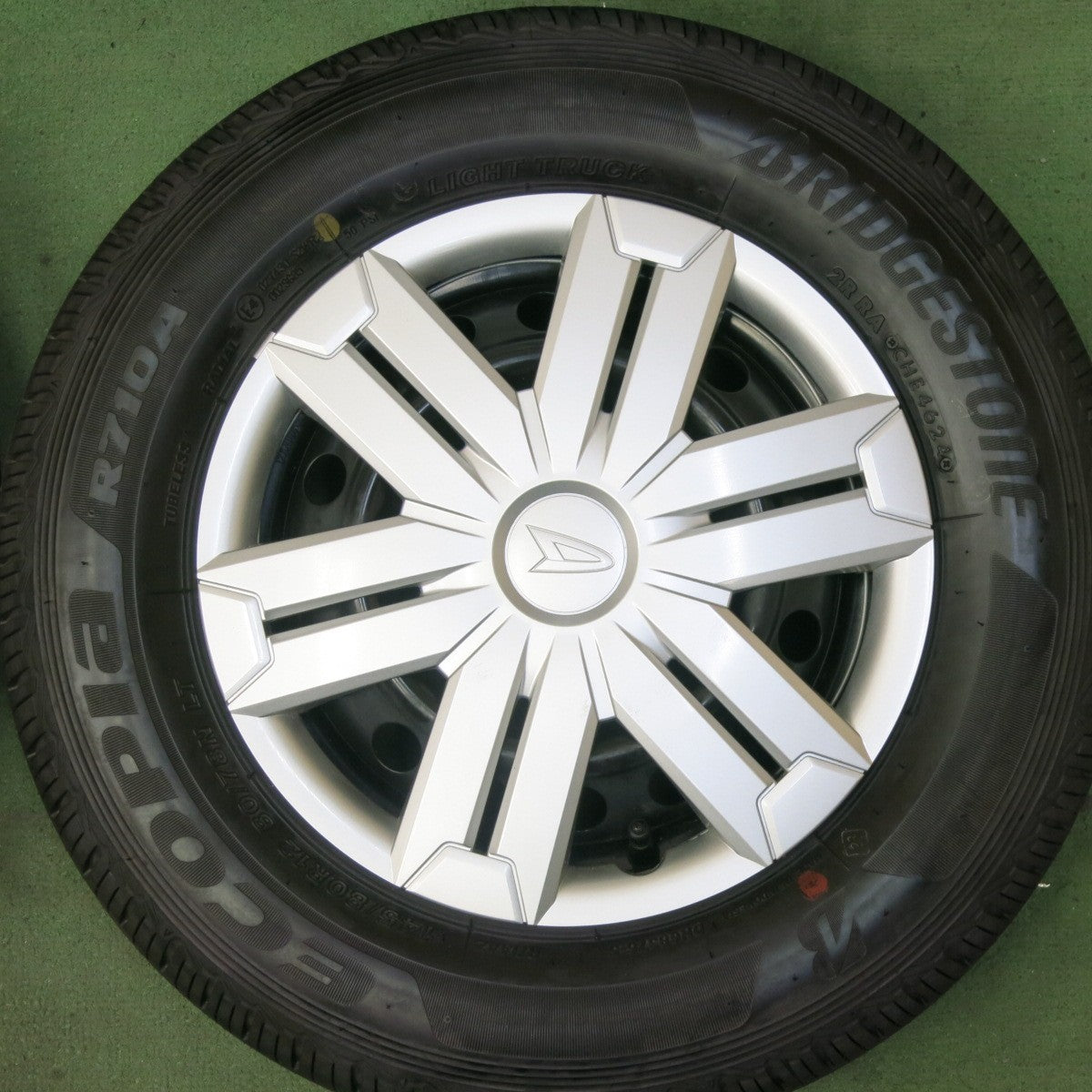 新車外し！24年★ダイハツ アトレー 純正 スチール 145/80R12 80/78N ブリヂストン エコピア R710A 12インチ PCD100/4H★5082304SKノ