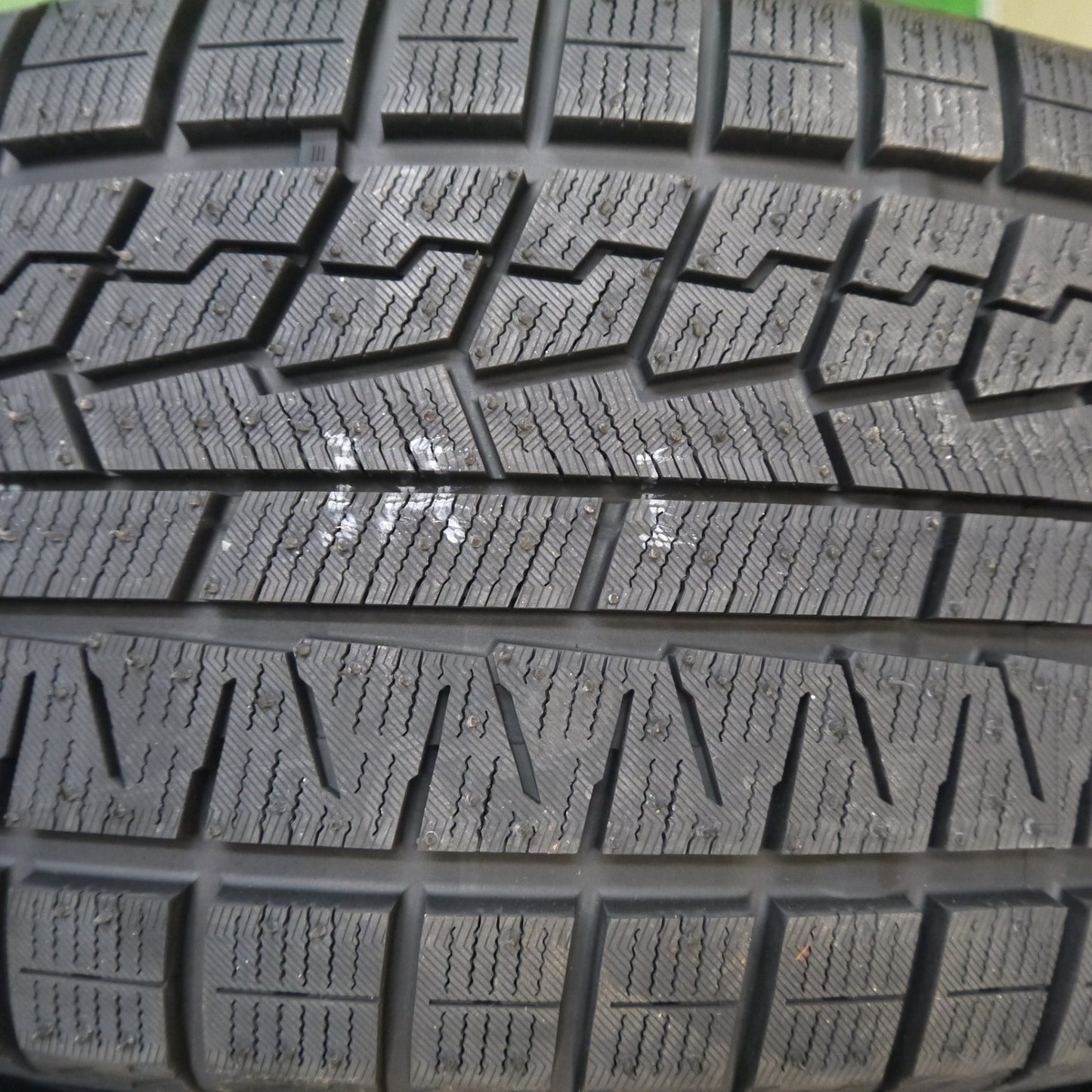 未使用！24年！センサー付★スタッドレス 235/45R18 ヨコハマ アイスガード iG70 ELBE ESTROSA MZV エステローザ 18インチ PCD114.3/5H★6031601Hス