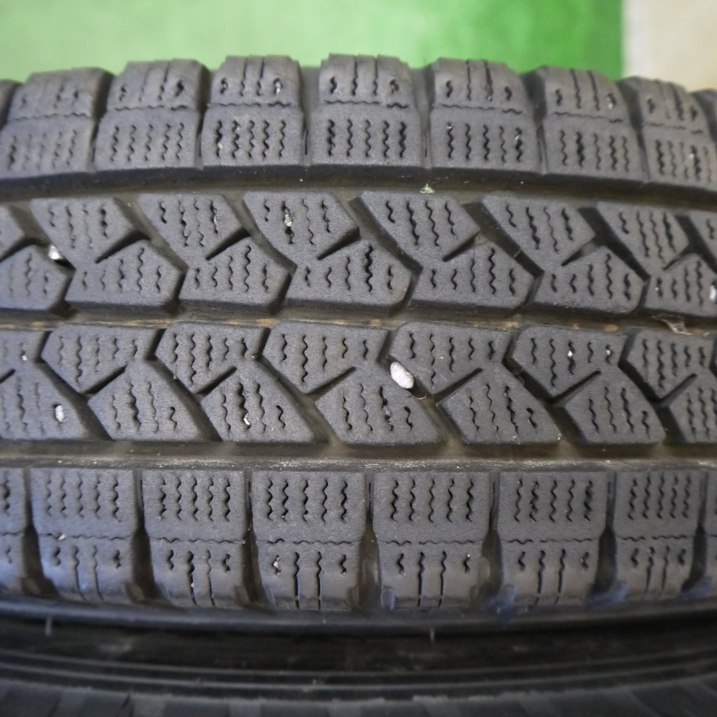 バリ溝！9分◎スタッドレス 145R12 6PR ブリヂストン ブリザック VL1 BALMINUM TR10 バルミナ 12インチ PCD100/4H◎6072904Hス