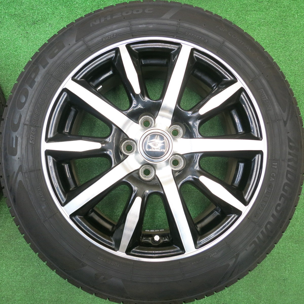 バリ溝！23年！9.5分★シエンタ 等 185/60R15 ブリヂストン エコピア NH200C Weds GUILD 15インチ PCD100/5H★5110620HAノ