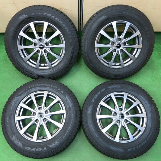 バリ溝！綺麗！9.5分★スタッドレス 215/70R16 トーヨー ウインタートランパス TX Exceeder PCD114.3/5H★4051706イス