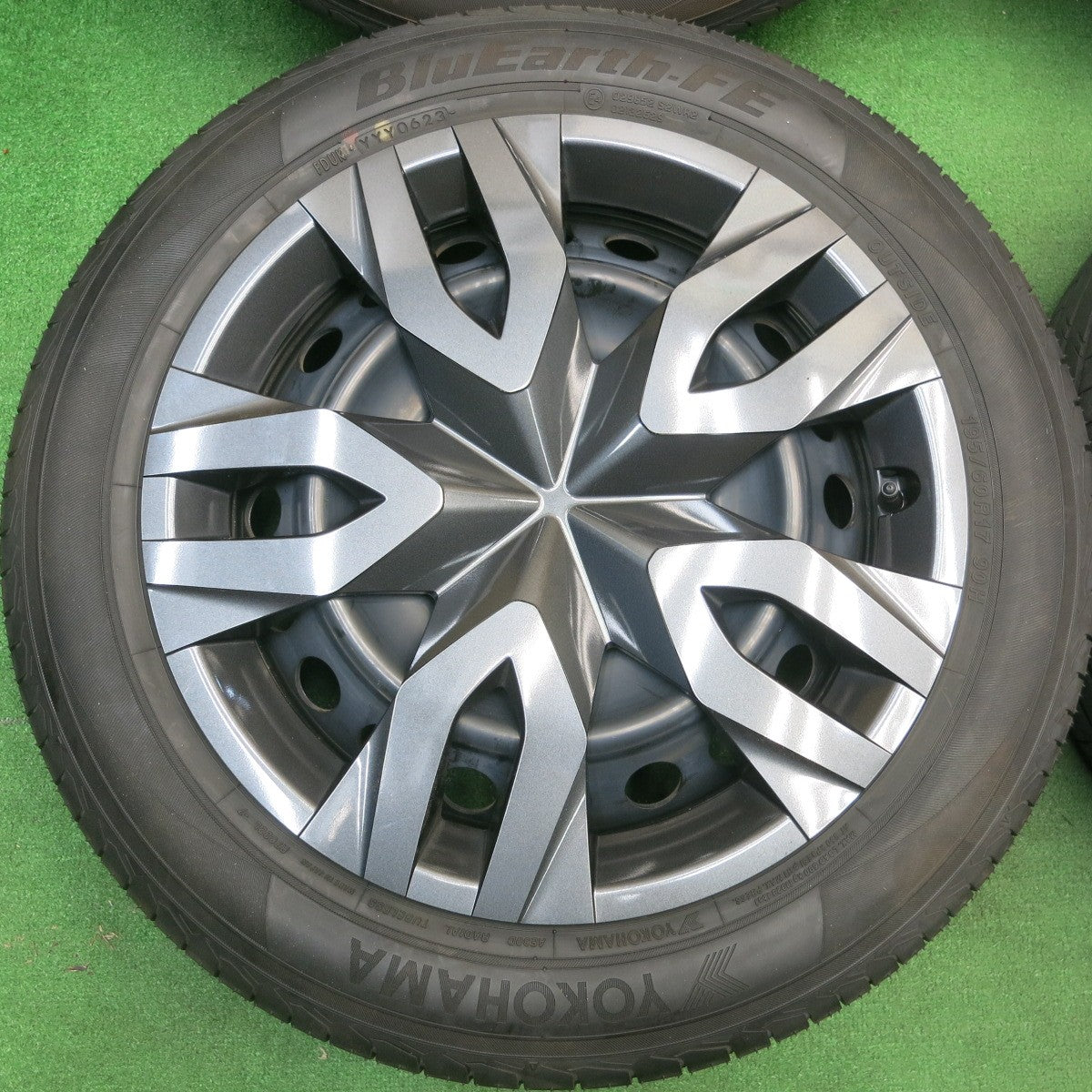 バリ溝！23年！キレイ！ほぼ10分★トヨタ 60系 プリウス 純正 スチール 195/60R17 ヨコハマ BluEarth-FE AE30D 17インチ PCD114.3/5H★5050204AKノ