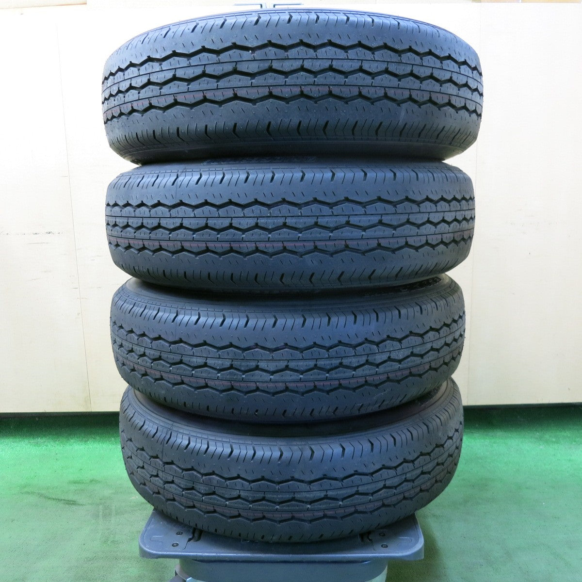 新車外し！25年★トヨタ 200系 ハイエース 純正 スチール 195/80R15 107/105S ブリヂストン エコピア RD613 15インチ PCD139.7/6H★5081802SKノ