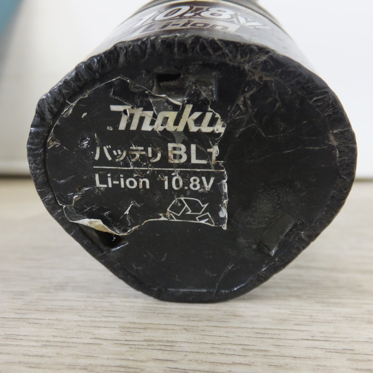 [送料無料] ★マキタ makita 充電式インパクトドライバ TD090DWXW 10.8V★