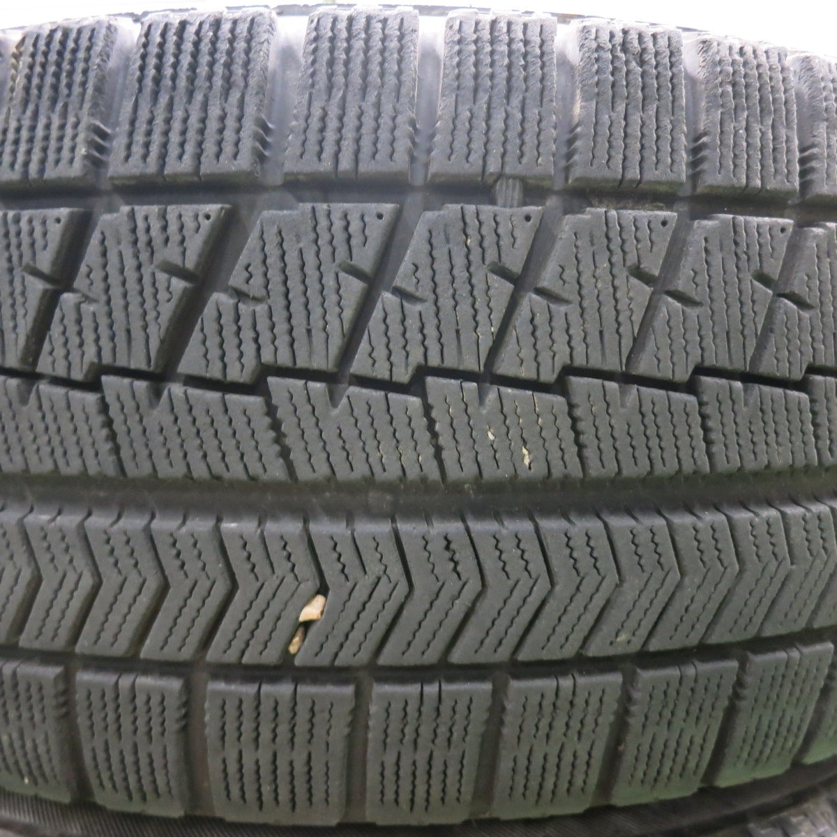 [送料無料] 4本価格★スタッドレス 225/45R18 ブリヂストン ブリザック VRX WIZARD ATECH ウィザード PCD114.3/5H★4102905HAス