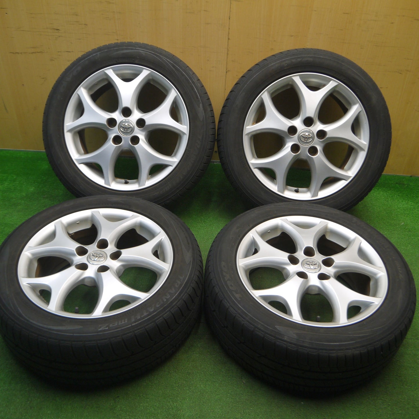 [送料無料] 4本価格★トヨタ 50系 エスティマ 純正 215/55R17 トーヨー トランパス MPZ 17インチ PCD114.3/5H★5012705Hノ