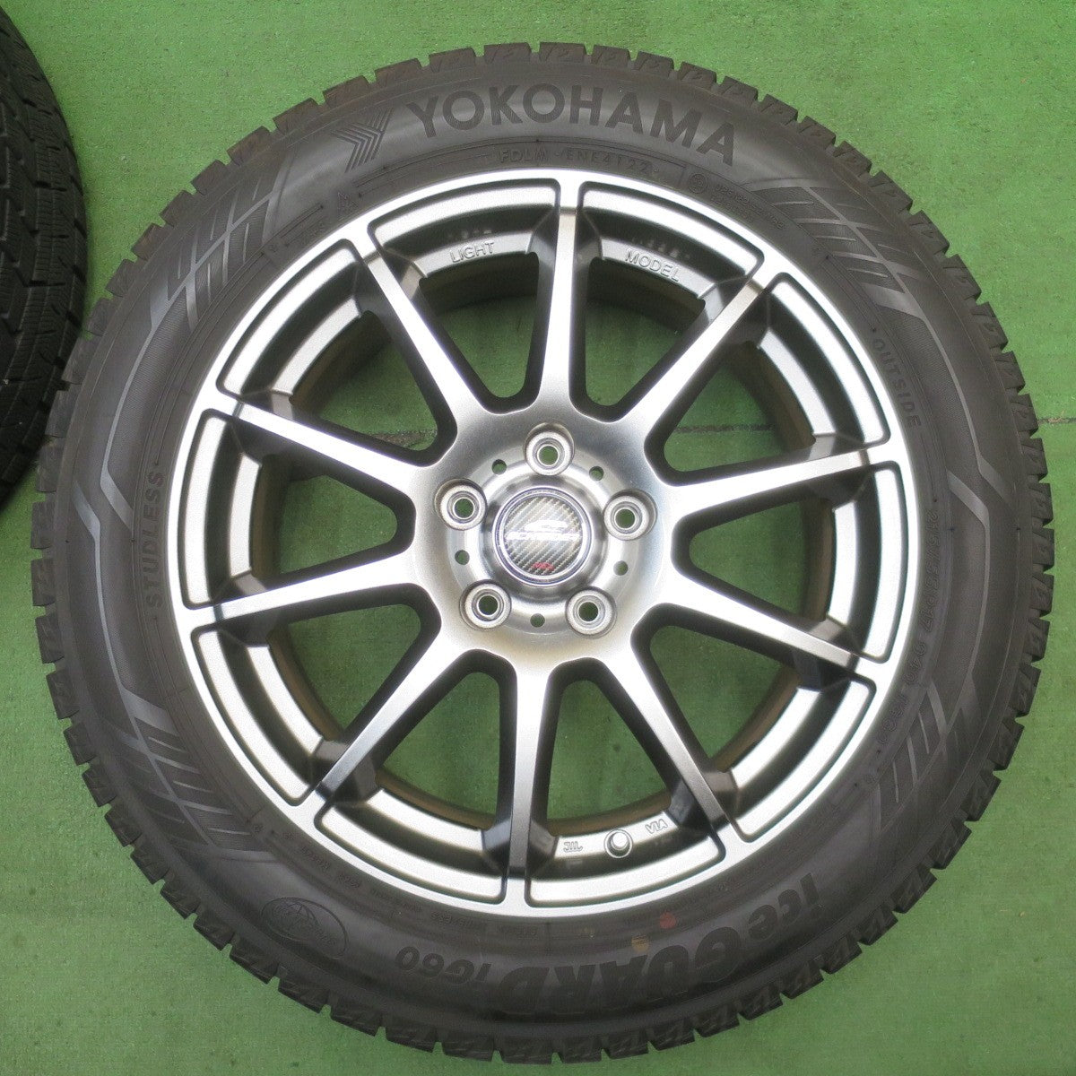 バリ溝！22年！キレイ！9.5分◎スタッドレス 215/55R17 ヨコハマ アイスガード iG60 SCHNEIDER MiD シュナイダー 17インチ PCD114.3/5H◎6072002NJス