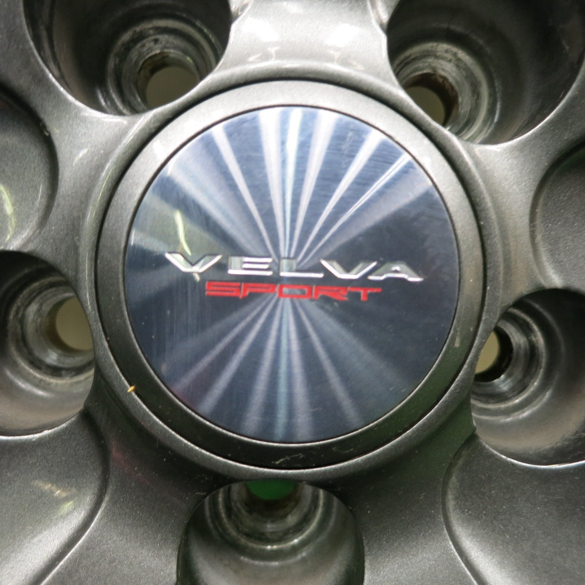 *送料無料* バリ溝！キレイ！9.5分★XV等 225/55R17 スタッドレス ダンロップ ウインターマックス WM01 VELVA SPORT ヴェルヴァ PCD100/5H★4051508HAス
