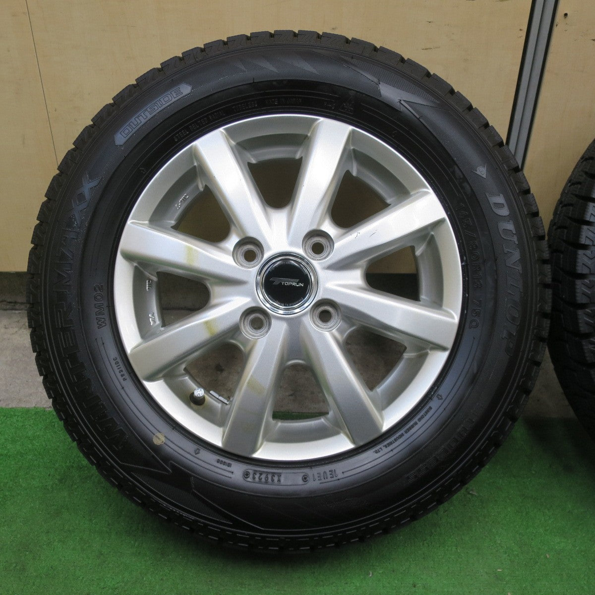 バリ溝！23年！9分★スタッドレス 145/80R13 ダンロップ ウインターマックス WM02 TOPRUN トップラン 13インチ PCD100/4H★5112501TTス