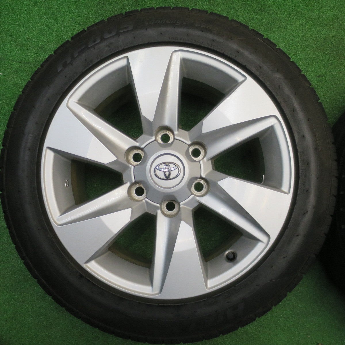 バリ溝！22年！キレイ！9分★ハイエース 等 トヨタ 150系 プラド 純正 215/55R17 ハイフライ HF805 17インチ PCD139.7/6H★5102901NJノ