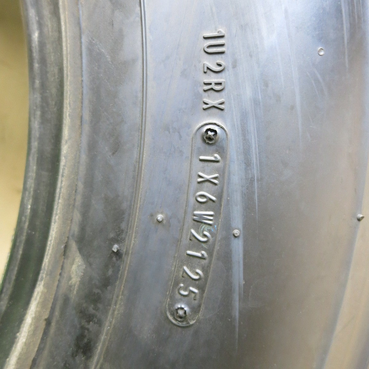 未使用！25年！1本★トラック タイヤ 245/70R19.5 136/134J ダンロップ エナセーブ SP638L デクテス DECTES 19.5インチ★5122907ナスタ