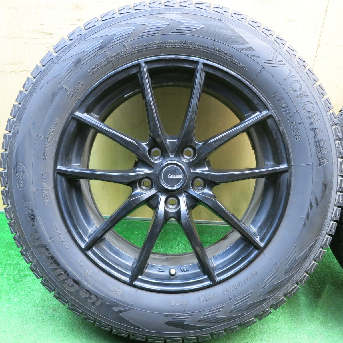 バリ溝！22年！9.5分☆スタッドレス 225/65R17 ヨコハマ アイスガード 
