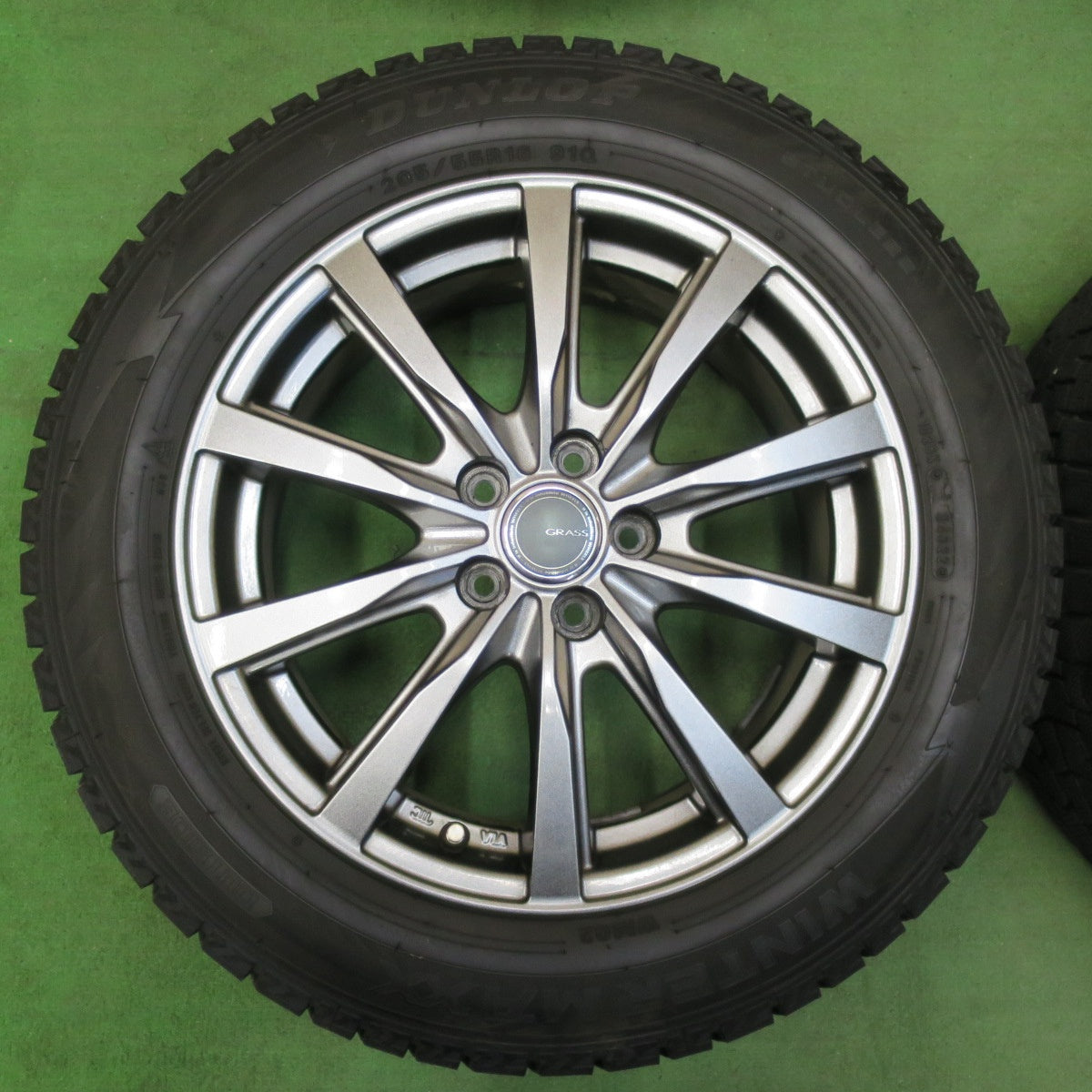 [送料無料] バリ溝！22年！キレイ！9.5分★インプレッサ 等 205/55R16 スタッドレス ダンロップ ウインターマックス WM02 GRASS グラス 16インチ PCD100/5H★5011809イス