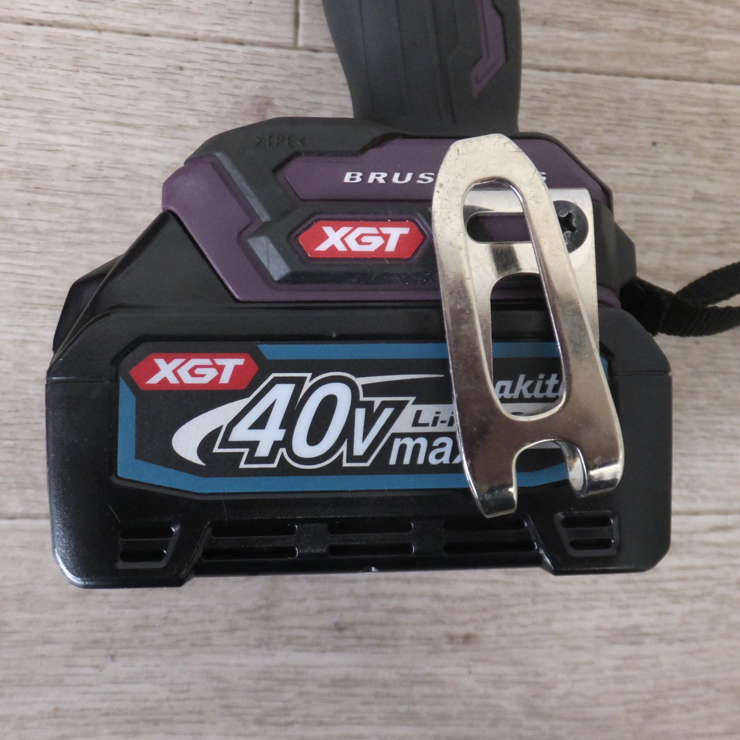 [送料無料] キレイ★マキタ makita 充電式インパクトドライバ TD002GDXAP 40Vmax★