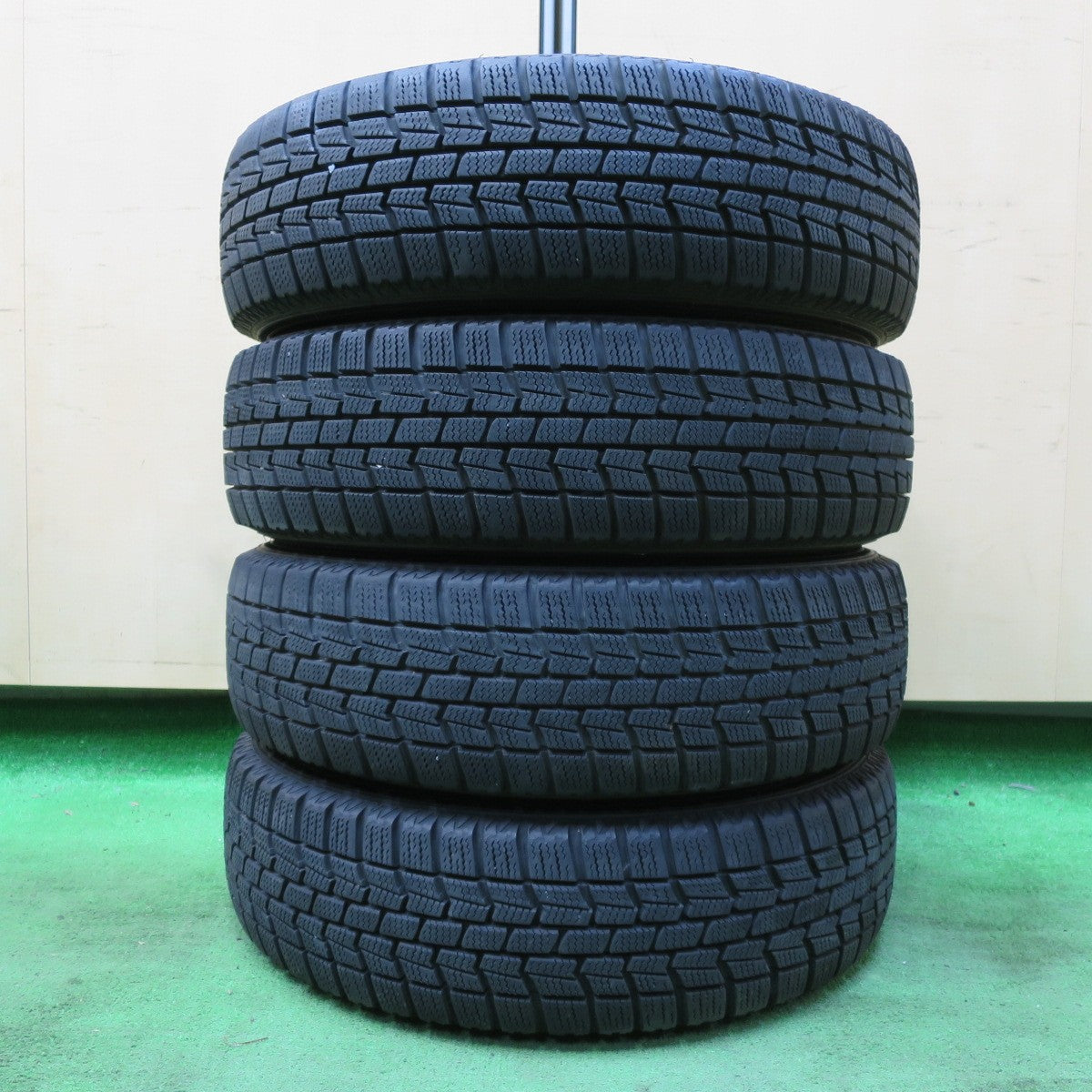 *送料無料* バリ溝！キレイ！9.5分★スタッドレス 155/65R14 オートバックス ノーストレック N3i Exceeder エクシーダー 14インチ PCD100/4H★4080107イス