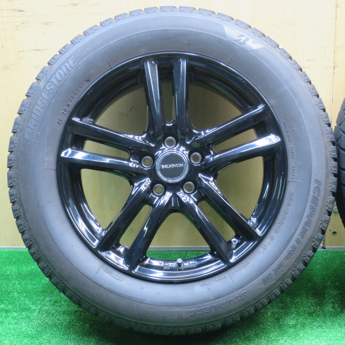 キレイ★レヴォーグ 等 205/60R16 スタッドレス ブリヂストン アイスパートナー2 BALMINUM バルミナ 16インチ PCD100/5H★5102206NJス