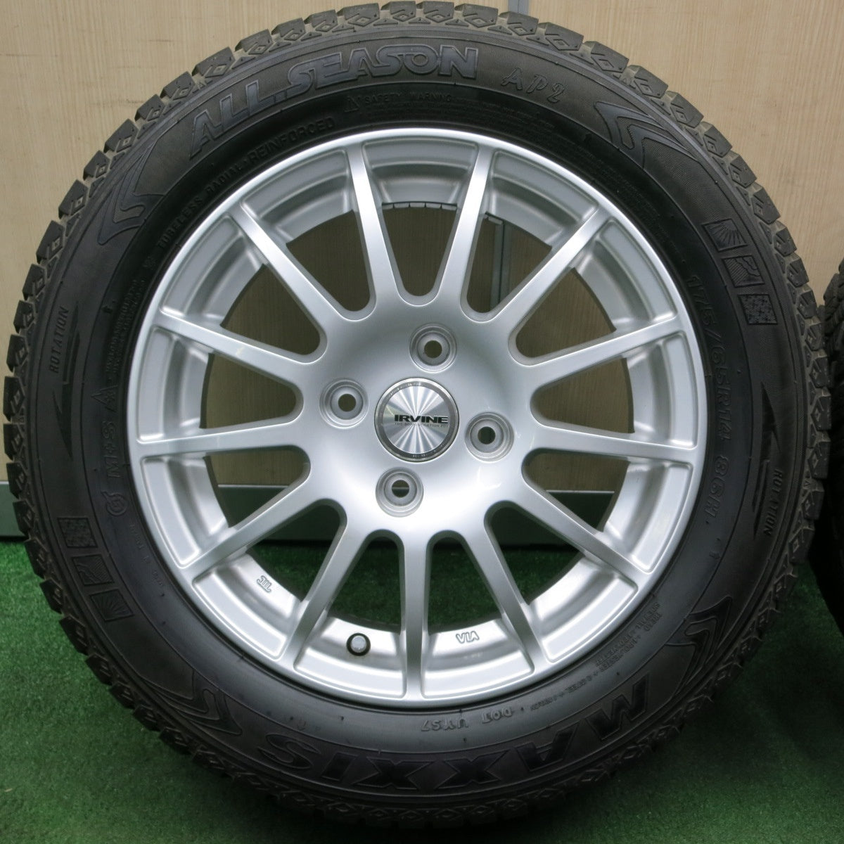 *送料無料* バリ溝！キレイ！8.5分★175/65R14 IRVINE マクシス ALL-SEASON AP2 アーヴィン オールシーズン 14インチ PCD100/4H★4040306NJス