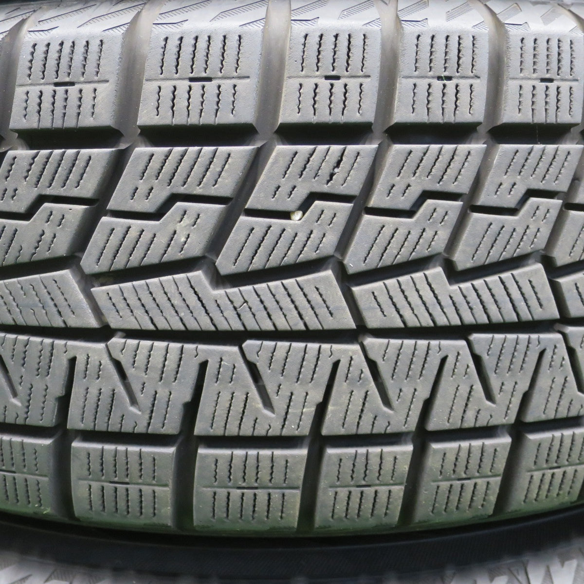 バリ溝！21年！9.5分★スタッドレス 195/60R17 ヨコハマ アイスガード iG70 Exceeder エクシーダー 17インチ PCD100/4H★5121307NKス