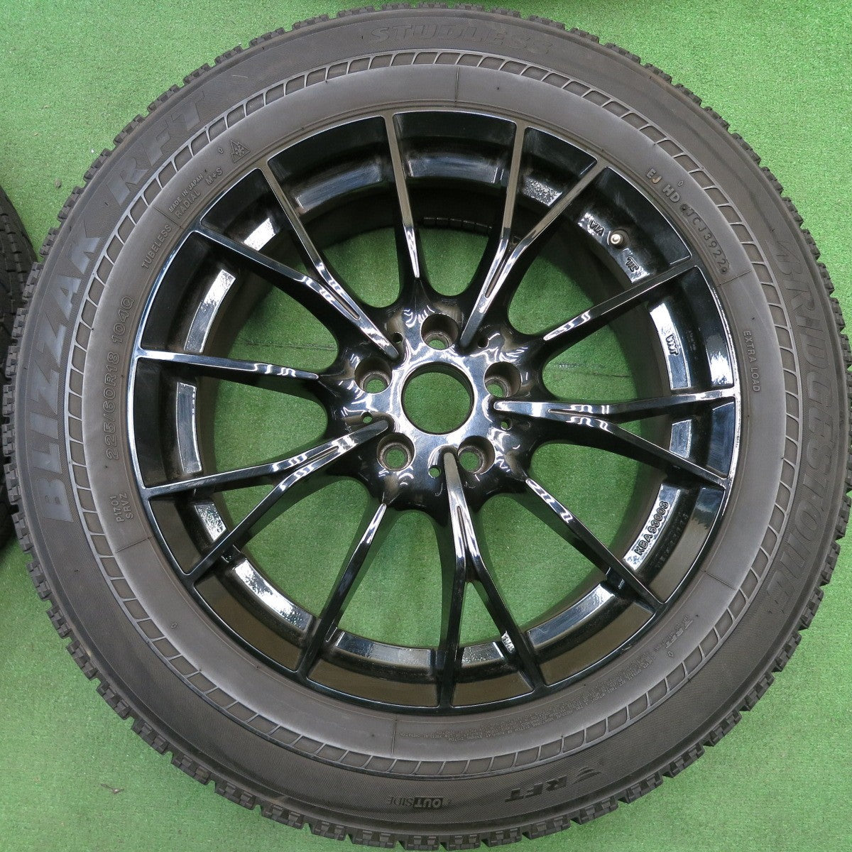 4本価格！22年★BMW 等 MAK FABRIK 225/60R18 スタッドレス ブリヂストン ブリザック RFT ファブリック 18インチ PCD112/5H★6021508HAス