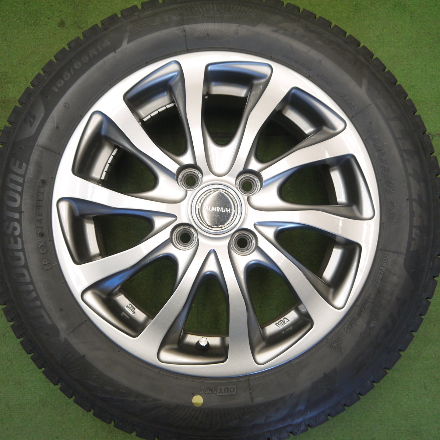 バリ溝！キレイ！9分◎スタッドレス 165/65R14 ブリヂストン ブリザック VRX3 BALMINUM TR10 バルミナ 14インチ PCD100/4H◎6070301Hス