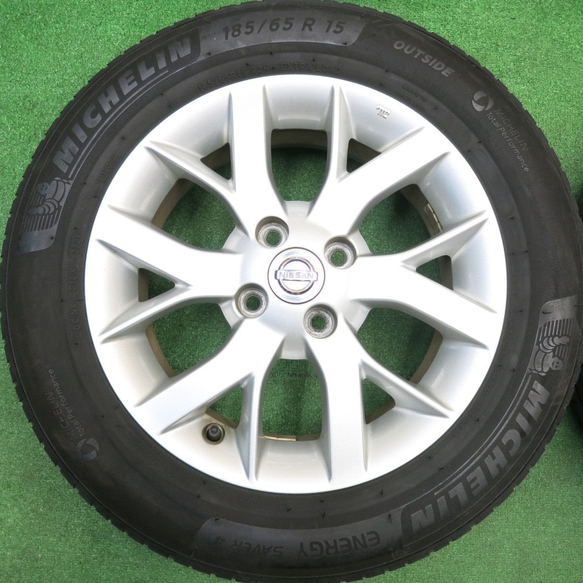4本価格！21年★日産 E12 ノート e-POWER 純正 185/65R15 ミシュラン エナジーセイバー 4 15インチ PCD100/4H★5112002HAノ