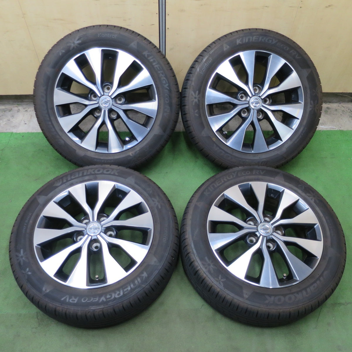 ほぼ未使用！25年！キレイ◎日産 C27 セレナ 純正 195/60R16 ハンコック KINERGY ECO RV キナジー エコ 16インチ PCD114.3/5H◎6082602NGノ