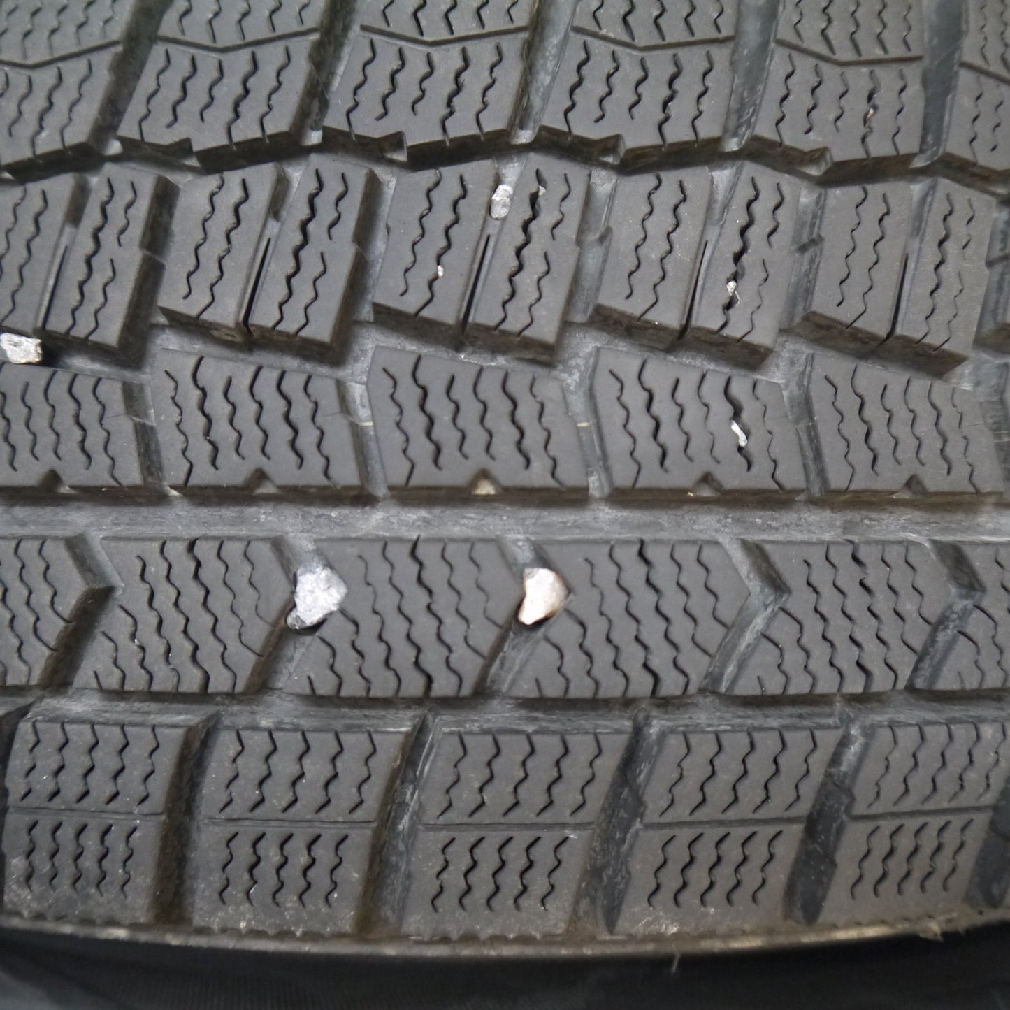 バリ溝！24年！9.5分★スタッドレス 175/70R14 ダンロップ ウインターマックス WM02 MACBES MB8 マクベス 14インチ PCD100/4H★6030304Hス
