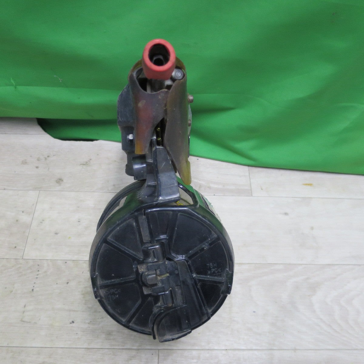 [送料無料] ☆日立工機 75mm 常圧 ロール 釘打機 NV75AF ケース付き 釘打ち機 エア 工具☆