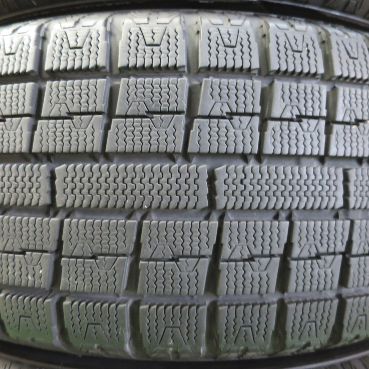 バリ溝！キレイ！9.5分以上★スタッドレス 215/60R16 トーヨー ガリット G5 MANARAY SPORT マナレイ スポーツ 16インチ PCD114.3/5H★5042303イス
