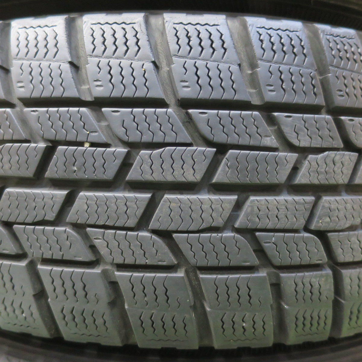 キレイ★スタッドレス 185/65R15 グッドイヤー アイスナビ6 SEIN SS ザイン 15インチ PCD100/4H★6042004イス