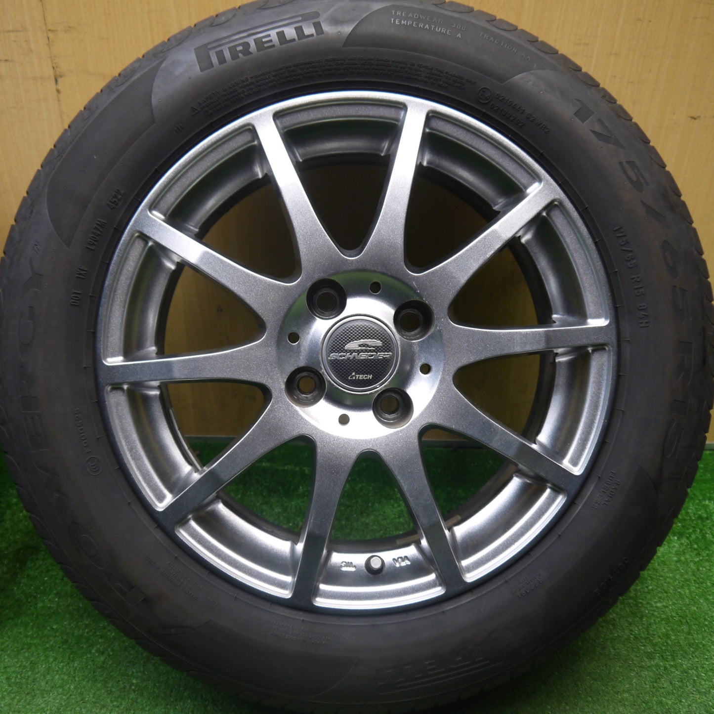 キレイ！22年★175/65R15 ピレリ POWERGY SCHNEIDER ATECH シュナイダー パワジー 15インチ PCD100/4H★6010901Hノ