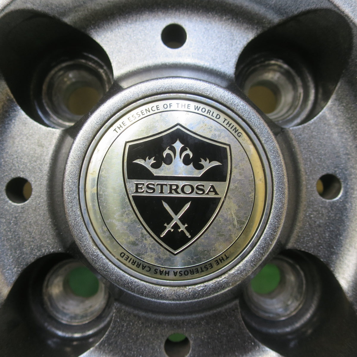 キレイ！22年◎スタッドレス 185/65R15 グリップマックス GRIP ICE X ESTROSA エステローザ 15インチ PCD100/4H◎6081608イス