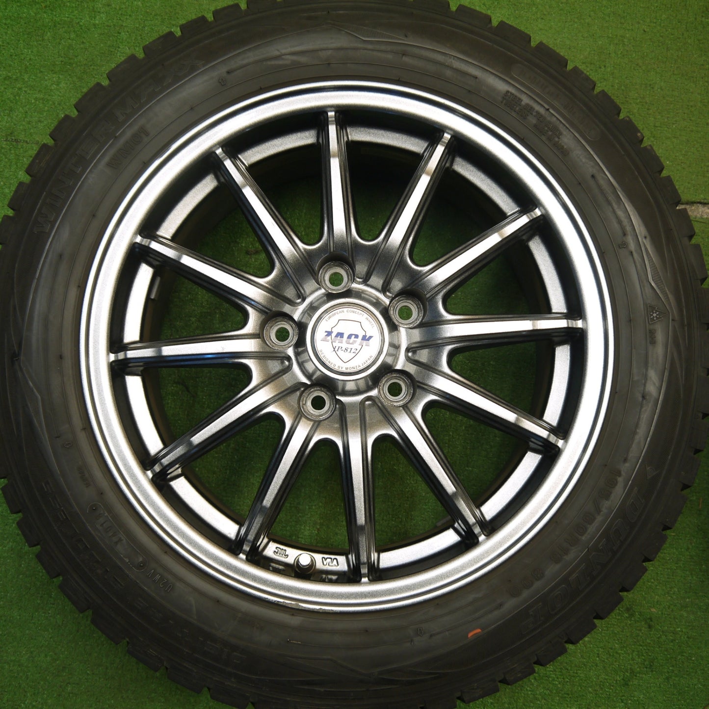 バリ溝！キレイ！9分★スタッドレス 195/60R16 ダンロップ ウインターマックス WM01 ZACK JP-812 MONZA ザック 16インチ PCD114.3/5H★5041605Hス