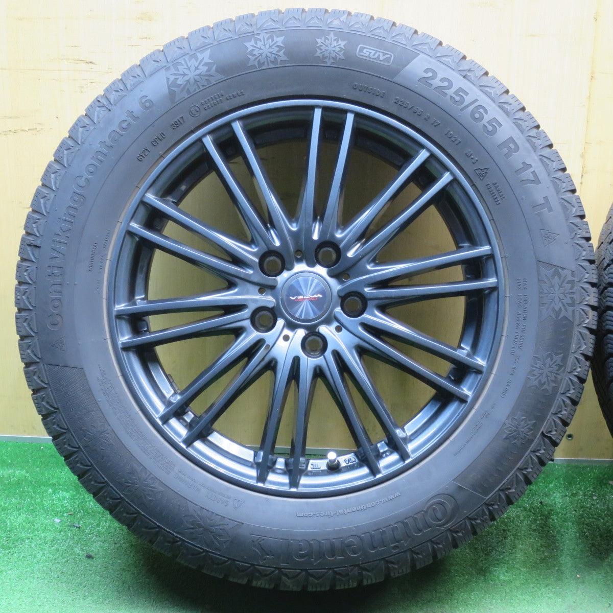 バリ溝！8.5分★スタッドレス 225/65R17 コンチネンタル コンチバイキング コンタクト6 VELVA AGUDO ヴェルヴァ アグード 17インチ PCD114.3/5H★6031101NJス