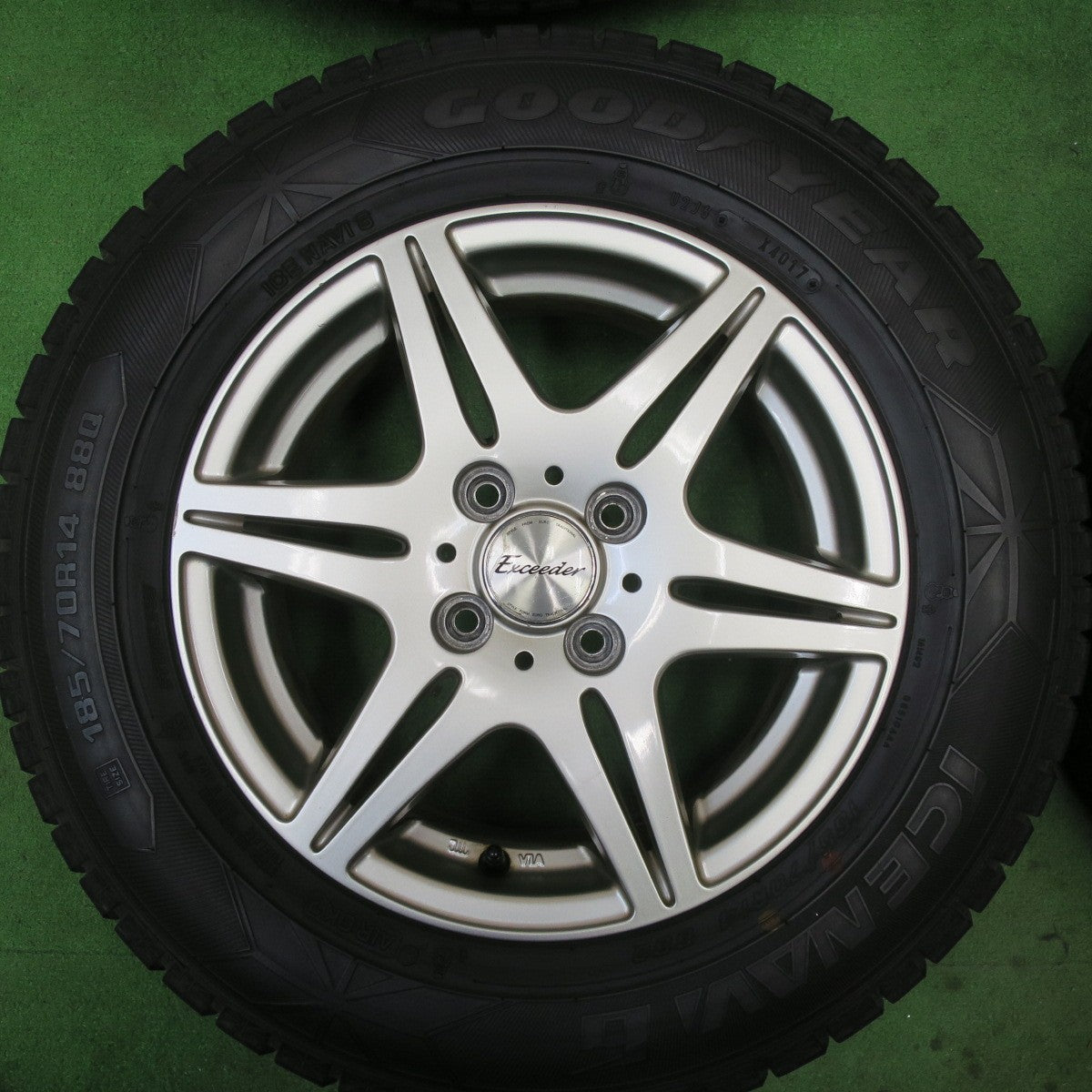 4本価格★スタッドレス 185/70R14 グッドイヤー アイスナビ6 Exceeder エクシーダー 14インチ PCD100/4H★5052302TTス