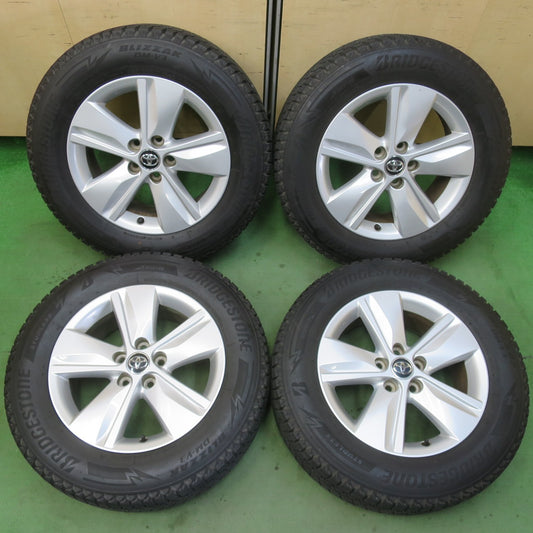 バリ溝！キレイ！9分★トヨタ 60系 ハリアー 純正 225/65R17 スタッドレス ブリヂストン ブリザック DM-V3 17インチ PCD114.3/5H★6012904イス