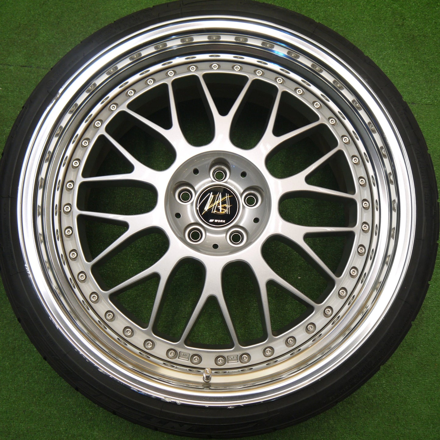 4本価格！23年★プリウス 等 WORK VS XXSR 215/35R19 ニットー NT555 G2 ワーク 19インチ PCD100/5H★5111103Hノ