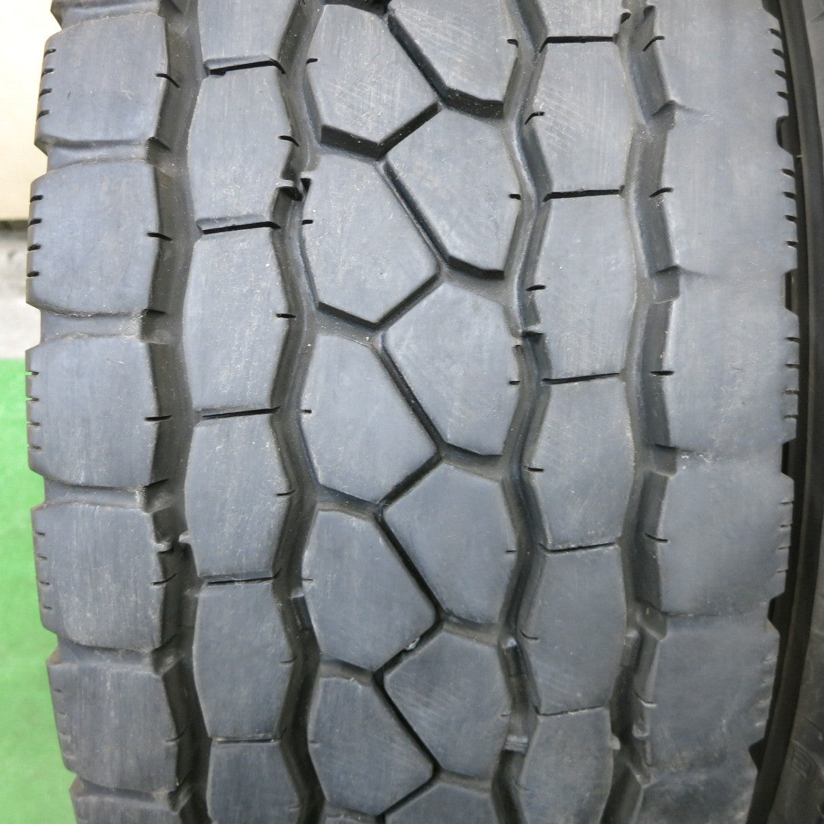 4本価格！25年★トラック タイヤ 245/70R19.5 136/134J ブリヂストン エコピア M801Ⅱ ミックス オールシーズン 19.5インチ★5122904ナスタ