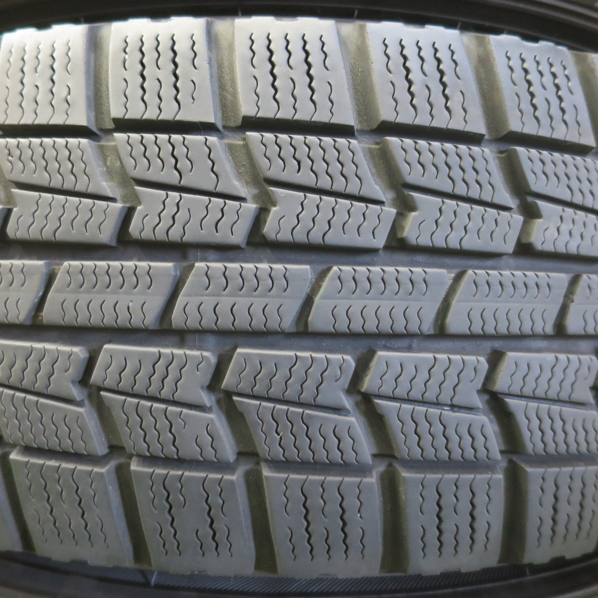 バリ溝！8.5分★プリウス 等 195/65R15 スタッドレス オートバックス ノーストレック N3i SCHNEIDER シュナイダー 15インチ PCD100/5H★6051607イス