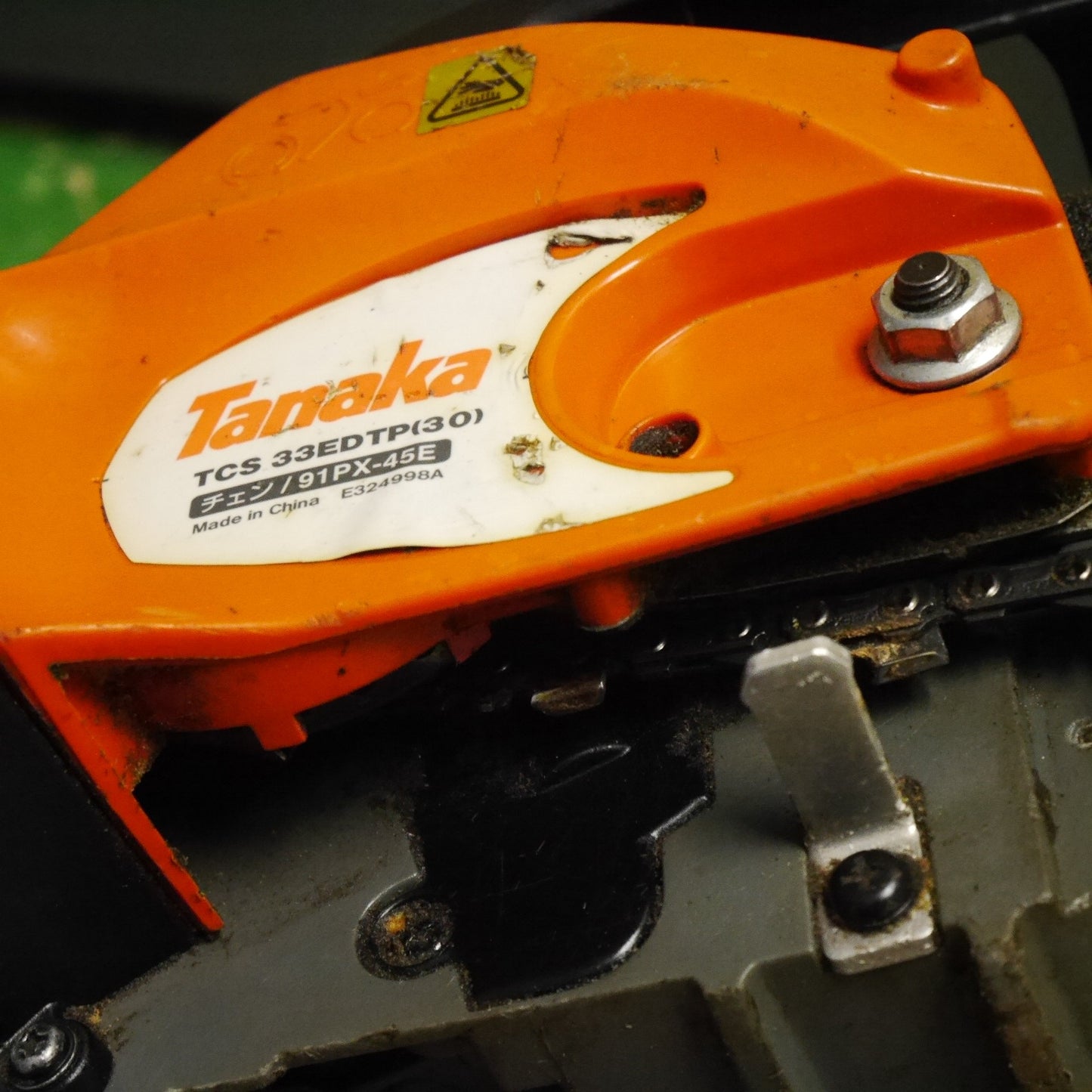 [送料無料] ☆Tanaka タナカ エンジン チェーンソー TCS33EDTP (30) チェンソー 切断 機 工具 チェン/91PX-45E 現状品☆