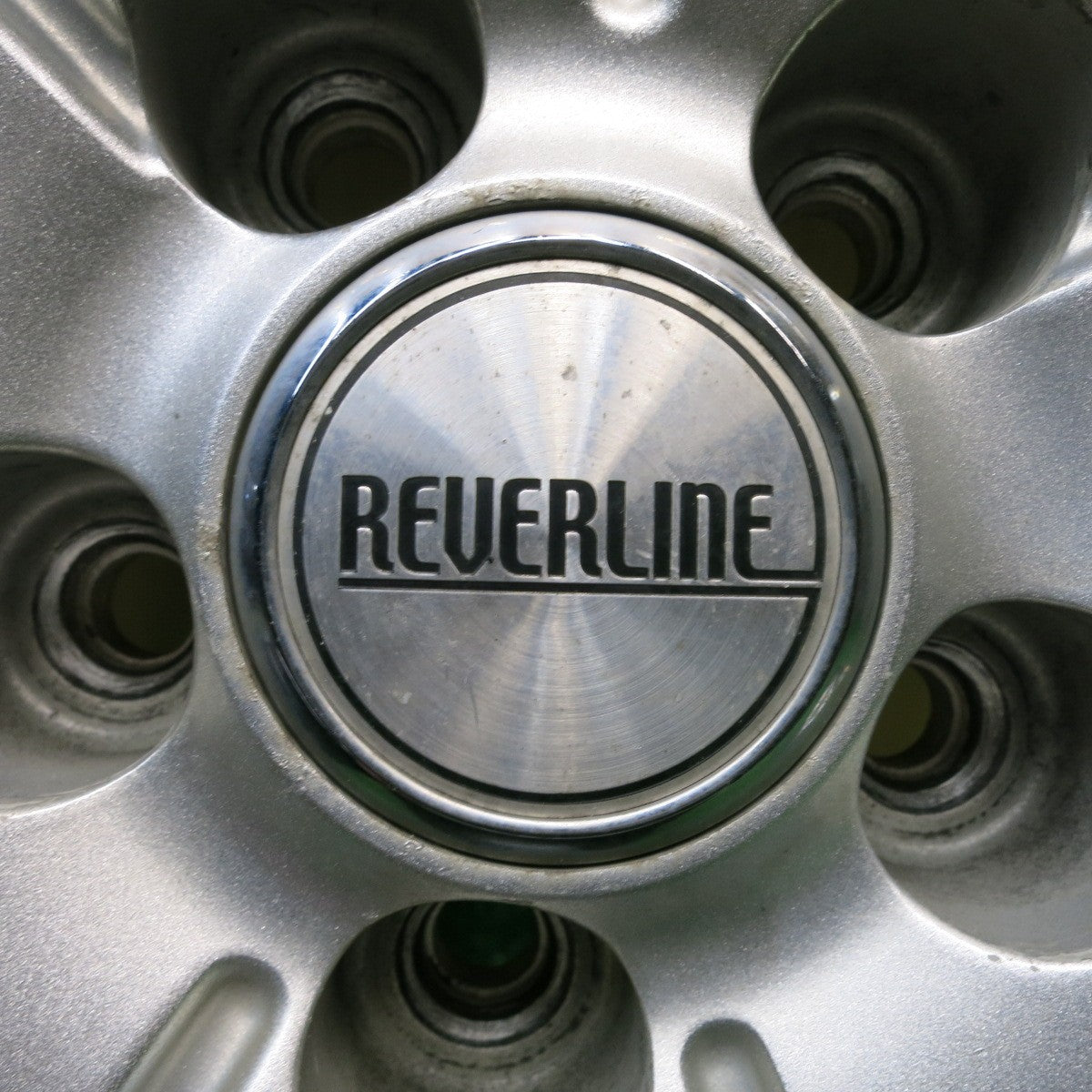 バリ溝！23年！キレイ！8.5分★プリウス 等 195/65R15 スタッドレス ブリヂストン ブリザック VRX2 REVERLINE リバーライン 15インチ PCD100/5H★5112014HAス