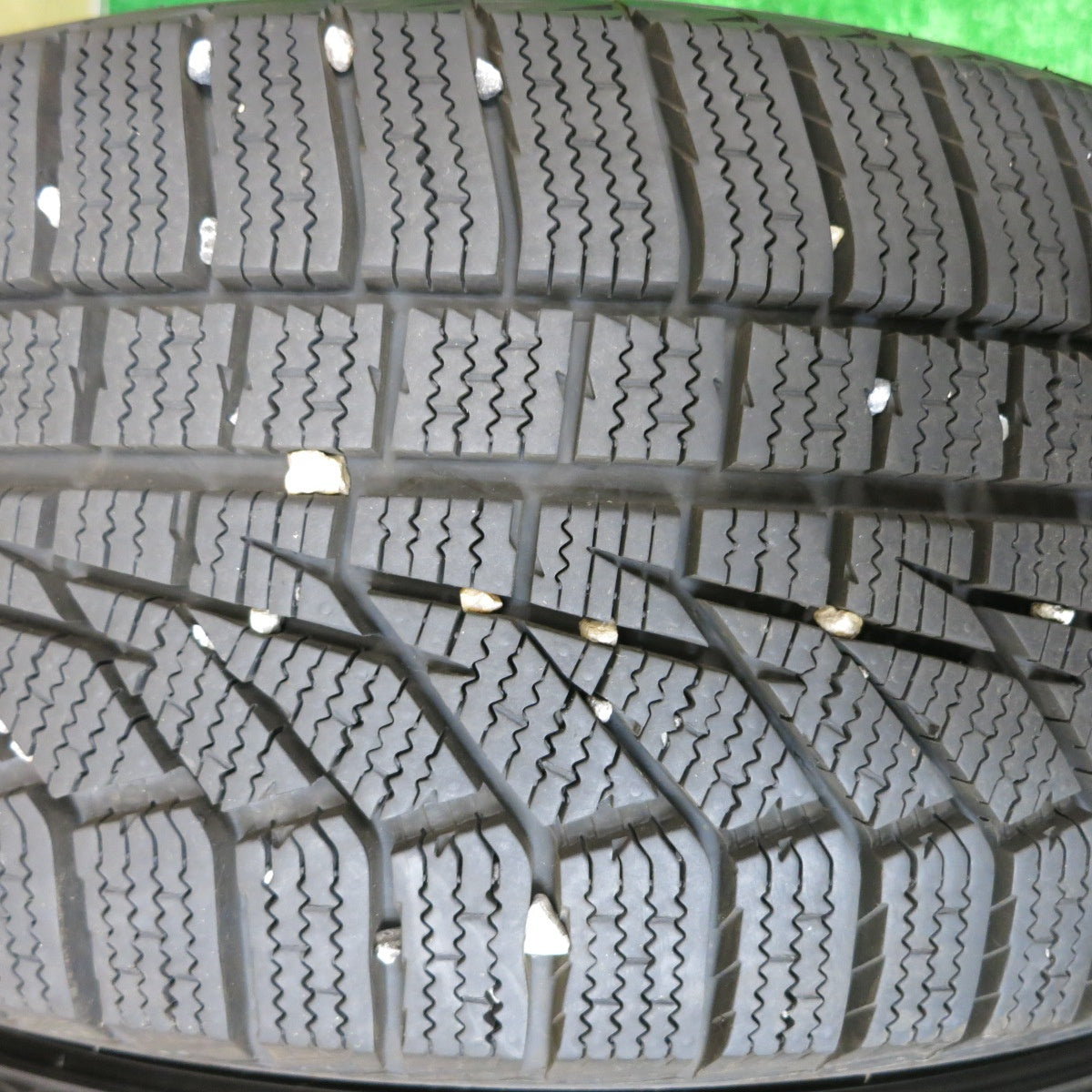 バリ溝！23年！ほぼ10分★スタッドレス 205/55R16 ハンコック ウインター アイセプト IZ2A AZ Sports AZスポーツ 16インチ PCD114.3/5H★5101204HAス