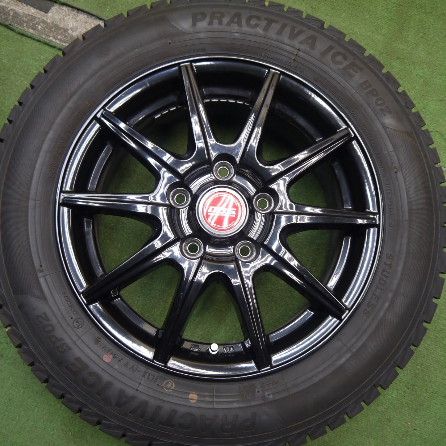 バリ溝！23年！ほぼ10分★スタッドレス 185/65R15 プラクティバ アイス BP02 ヨコハマ製 D.O.S. DOS 15インチ PCD114.3/5H★5071501Hス