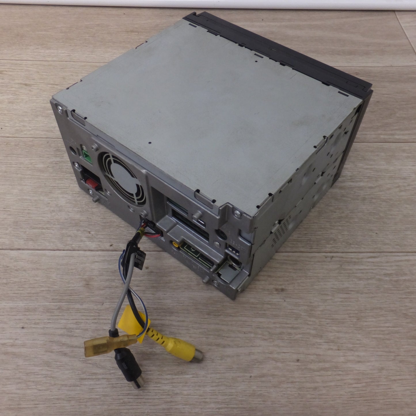 [送料無料] ★カロッツェリア carrozzeria AV一体型HDDナビゲーション サイバーナビ AVIC-ZH07(33)★