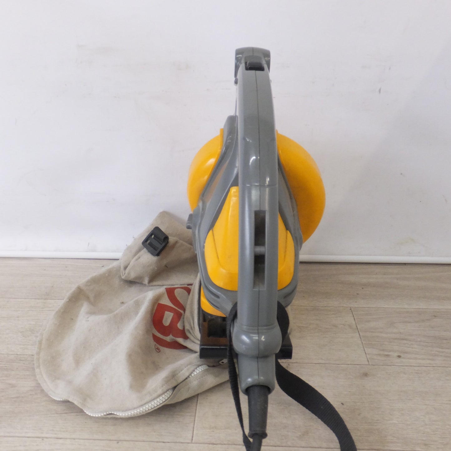 [送料無料] ★リョービ RYOBI ブロワバキューム RESV-1000　100V 1050W 50/60Hz★