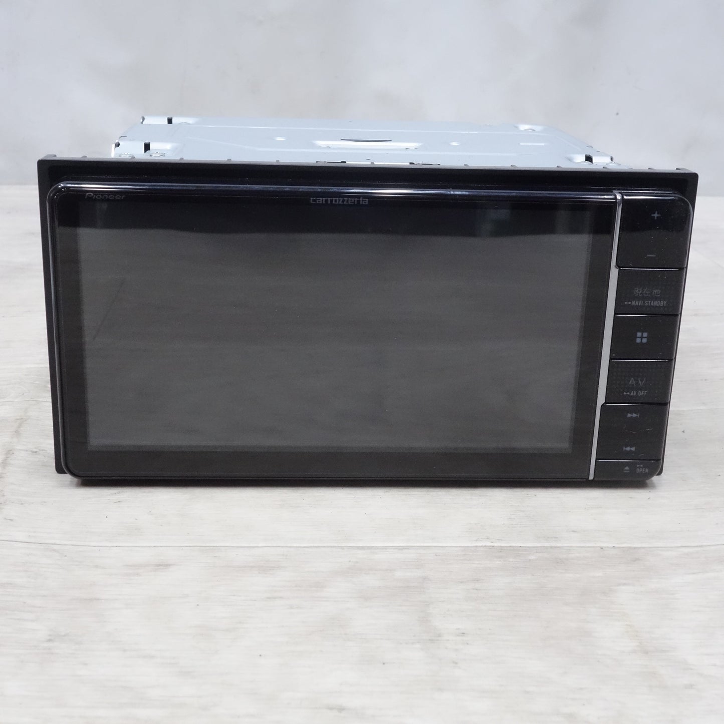 [送料無料] ◆パイオニア carrozzeria カロッツェリア AVIC-RW812-D 7V型 楽ナビ 200mm  Bluetooth カーナビ ナビゲーション Pioneer 地図データ 2021年11月◆